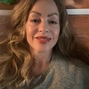 Meet your Posher, Lynette